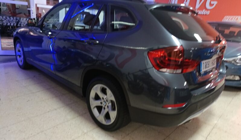 
								BMW X1 Sdriver 1.8 D Aut. full									