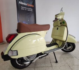 Vespa 200 Iris