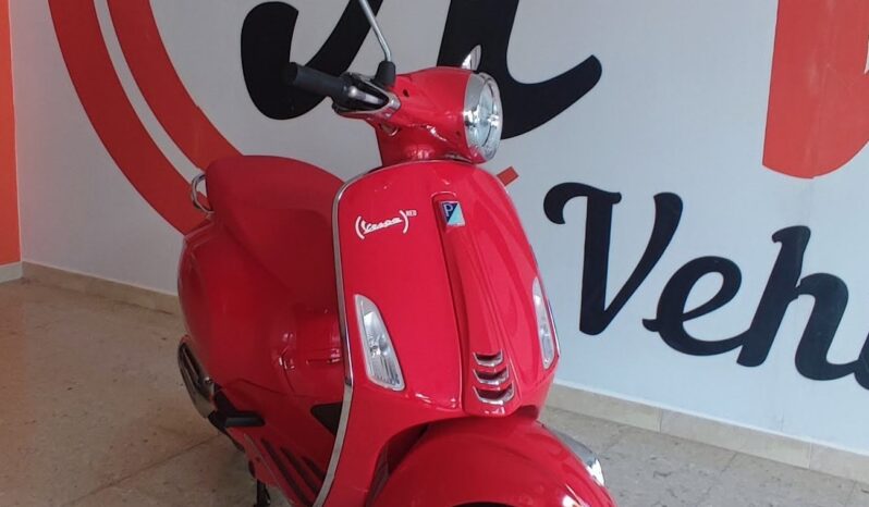 
								Vespa Primavera 50 cc full									