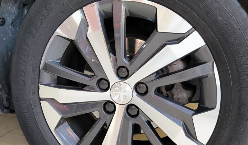 
								Peugeot Rifter 1.5 BlueHDI GT LINE full									