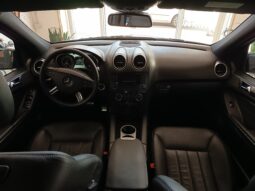 
										MERCEDES 320 CDI 4MATIC EDITION full									